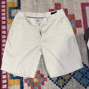 Polo by Ralph Lauren Khaki dress shorts. Class fit 9”